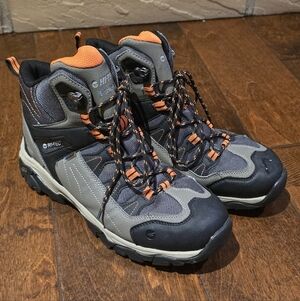 Hi-Tec Men's Black and Orange Outdoor Boots